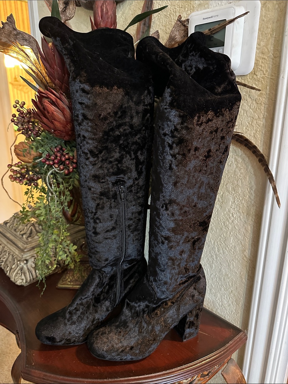Carlos Santana New Crushed Velvet Knee-High Boots in Dark Brown